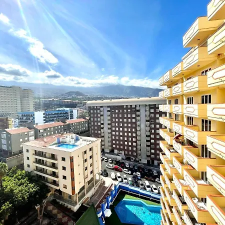 Apartment With Ocean Views In Playa Jardin *