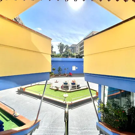 Apartment With Ocean Views In Playa Jardin Daire *