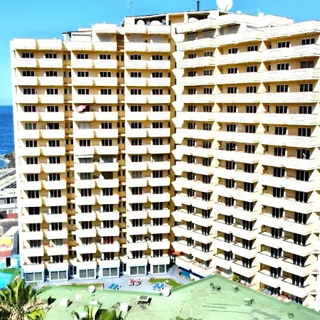 Apartment With Ocean Views In Playa Jardin * Puerto de la Cruz (Tenerife)