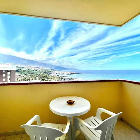 Apartment With Ocean Views In Playa Jardin Daire Puerto de la Cruz (Tenerife)